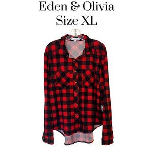 Eden & Olivia Red & black buffalo plaid buttondown long sleeve roll up sleeves